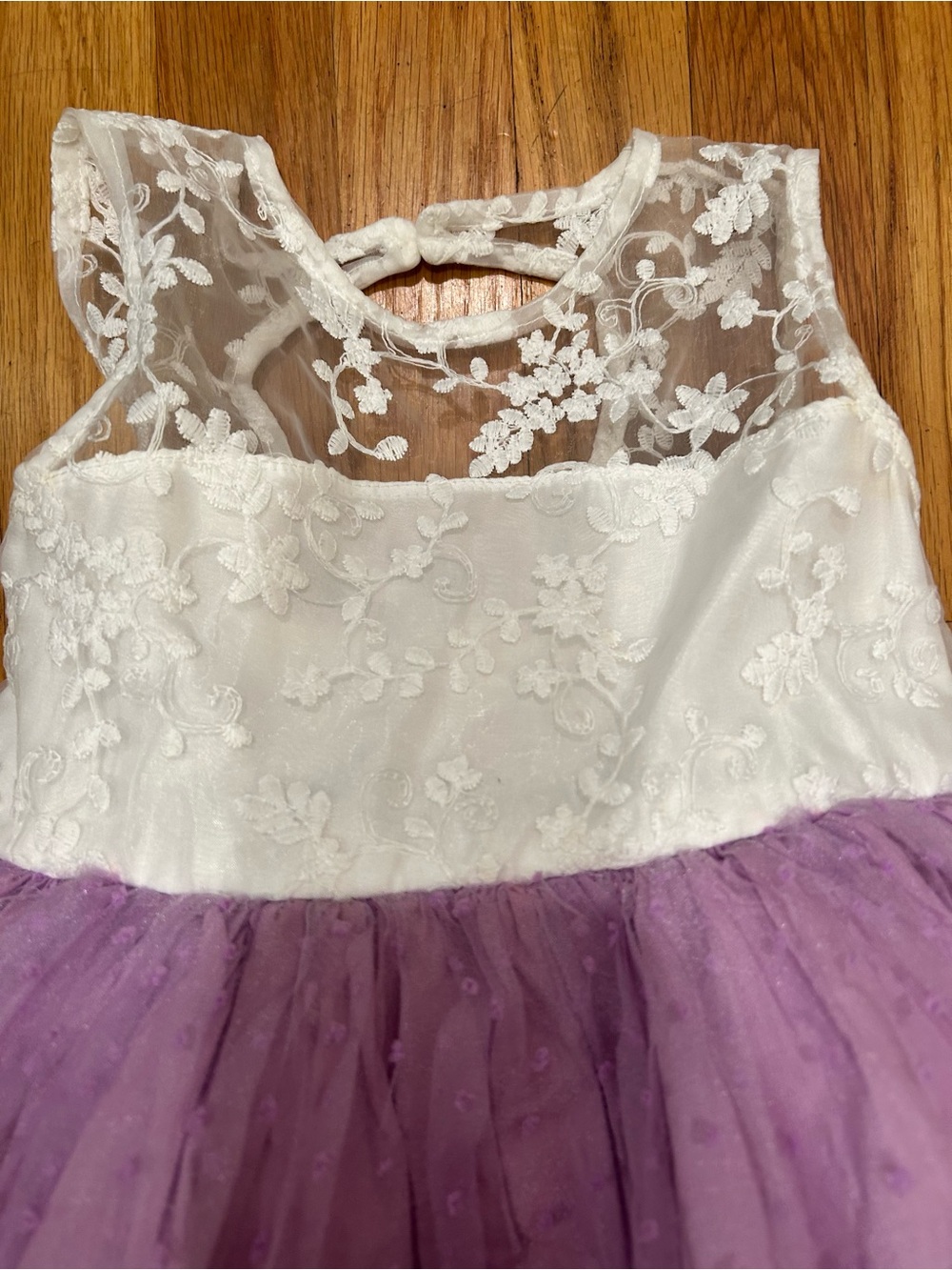 Oh Shana! 7/8 white lace and purple dress - Picture 2 of 5